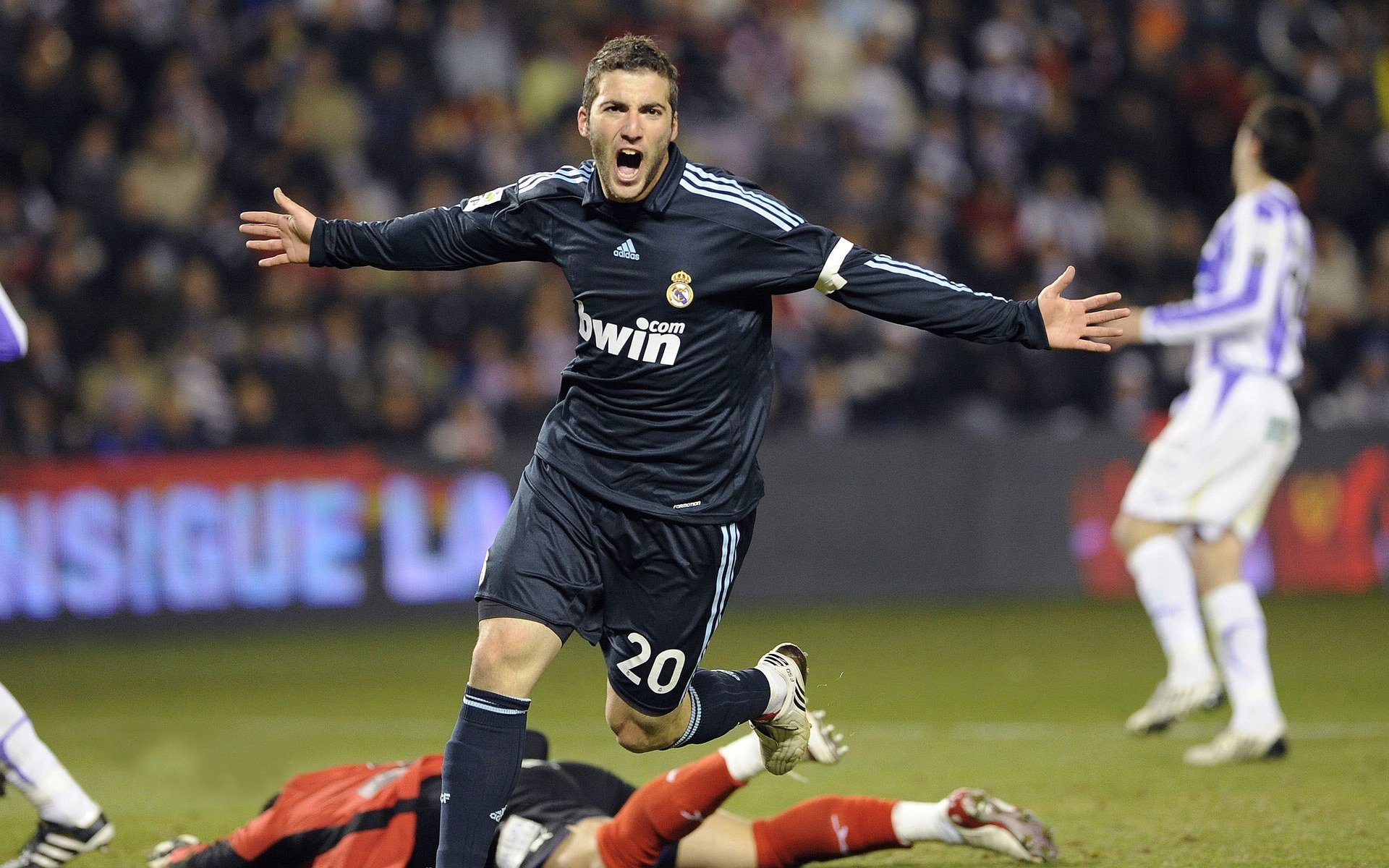 荒野行动“天命之战”全球线上决战，玩家热情高涨，荒野行动天选者