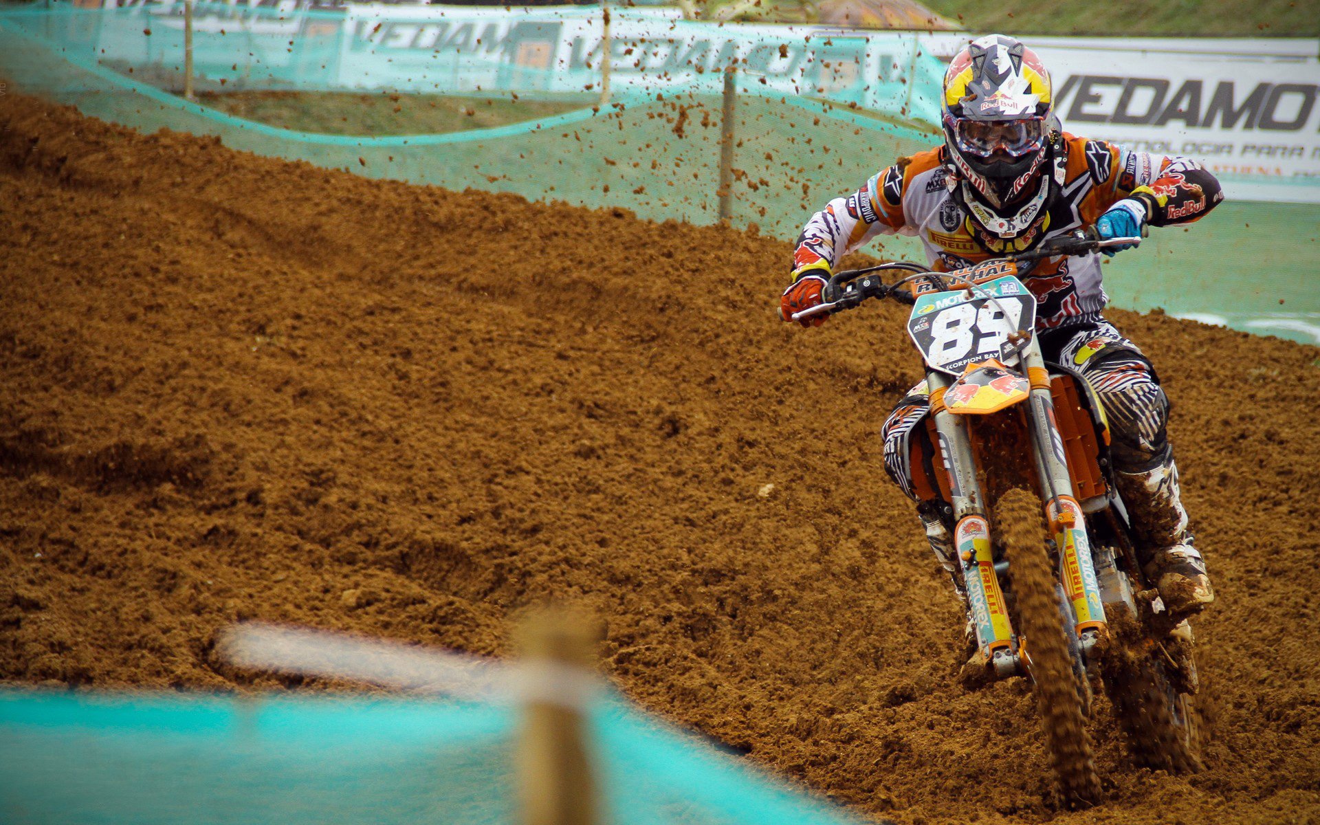 乐鱼体育-足球VR观赛体验馆在深圳开放试运营，深圳室内足球场