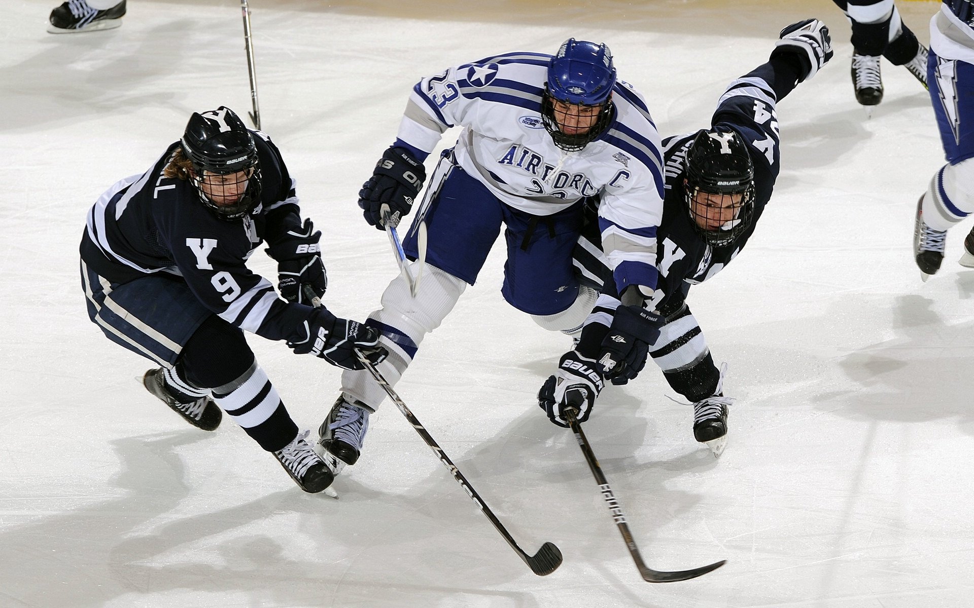 APP下载 LY Sports-马刺新星文班亚马成为联盟封盖王，文班亚马集锦